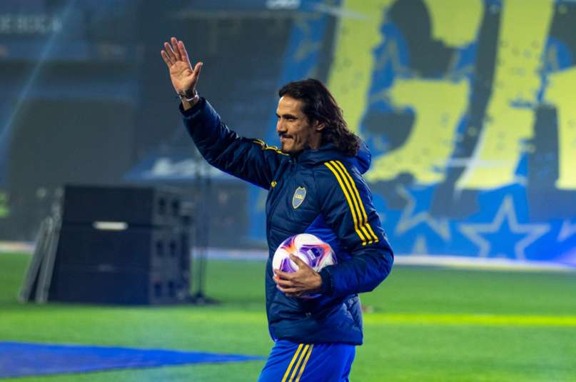 ¿Por qué no juega Cavani en Boca?