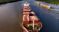 El Gobierno cerró la Administración General de Puertos