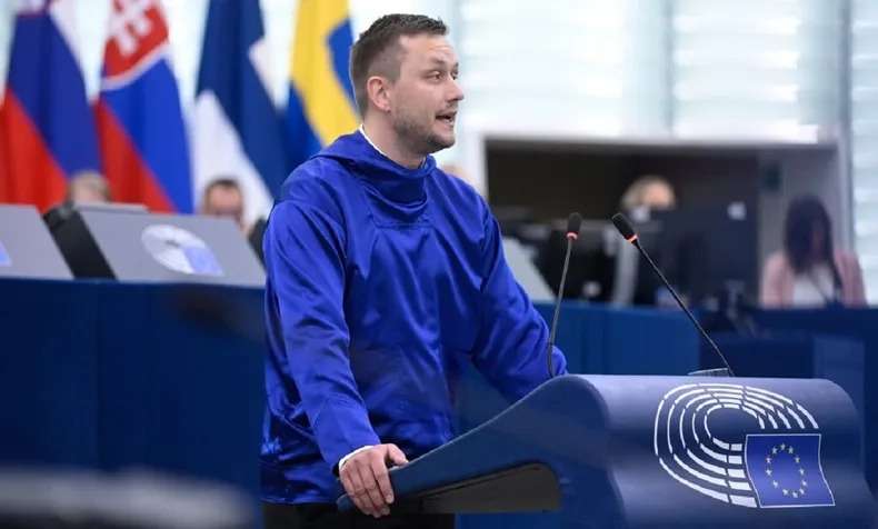 El primer ministro de Groenlandia le respondió a Donald Trump: "Elegimos a Dinamarca" El primer ministro de Groenlandia le respondió a Donald Trump: "Elegimos a Dinamarca"