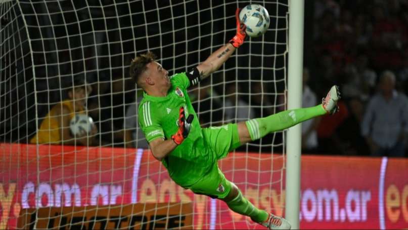 Franco Armani: "Cuando no hay VAR, podés robar un poquito"