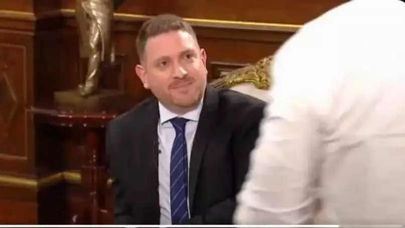 Escándalo: Se filtra cómo Santiago Caputo dirigió la entrevista entre Javier Milei y Jonatan Viale