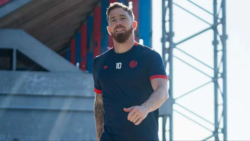 ¿Iker Muniain concentra para recibir a Independiente?