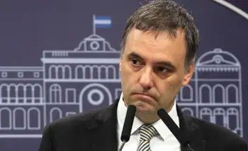 "Fue un error, no un delito": Manuel Adorni ensayó una nueva defensa y apuntó a "fuego amigo" por la filtración del video