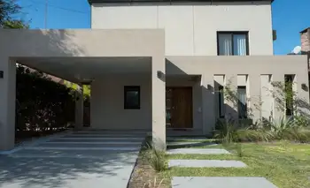 Adorni: denuncian que tiene una casa de U$S 250 mil en un country que no figura en su declaración jurada