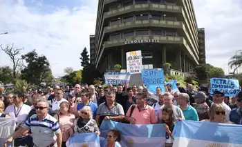 Miembros de las Fuerzas Federales protestaron por salarios bajos y rechazaron el bono de $40.000: "Es una migaja"