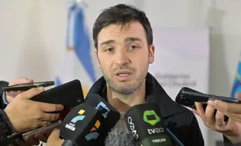 Chubut: Nacho Torres celebró la ley que prohíbe el uso de celulares en las cárceles de la provincia
