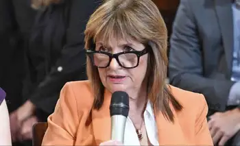 Patricia Bullrich sobre Manuel Adorni: "Quizás no tiene el cuero tan duro como yo"