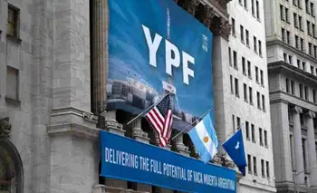 YPF: la Justicia de EE.UU. suspendió las apelaciones tras el fallo y se dilata el reclamo por US$16.000 millones