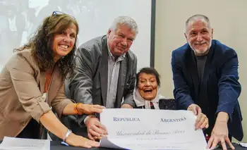 Derechos Humanos: la UBA distinguió a Taty Almeida con el Doctorado Honoris Causa