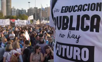 Convocan a una nueva Marcha Universitaria contra incumplimiento de la Ley de Financiamiento