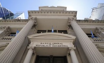 Tasa de interés: el Banco Central la volvió a bajar 10 puntos y la dejó en 50% anual