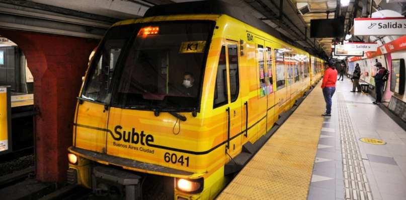 Nuevas formas de pago en el subte: desde el lunes 12 de mayo se podrá abonar con qr