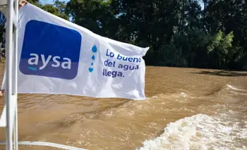 AySA: el Gobierno lanzó la licitación para vender el 90% de las acciones de la empresa estatal