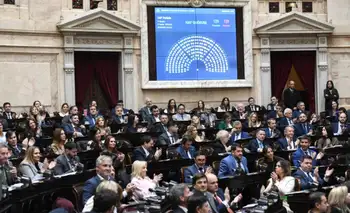 Diputados dio media sanción a la Ley Hojarasca de Federico Sturzenegger