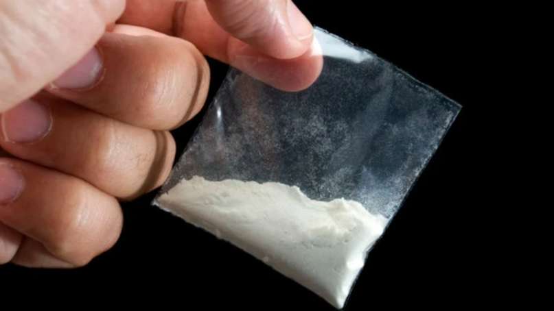 Fue a comprar cocaína, le vendieron jabón en polvo y tomó una inesperada decisión