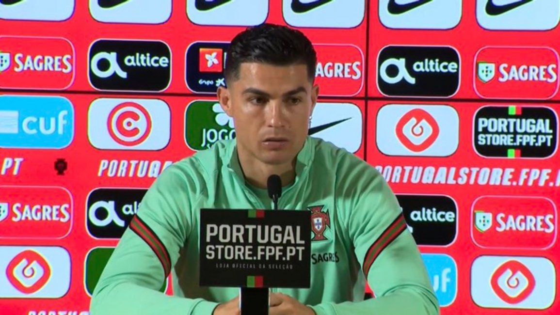 Cristiano Ronaldo se fastidió con la prensa: "Quién decide mi futuro soy yo"