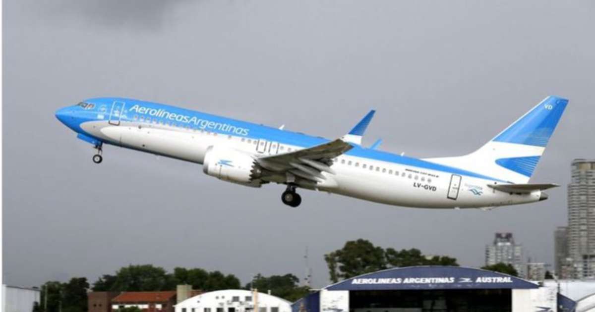 El paso a paso para comprar pasajes al exterior en cuotas pese a las