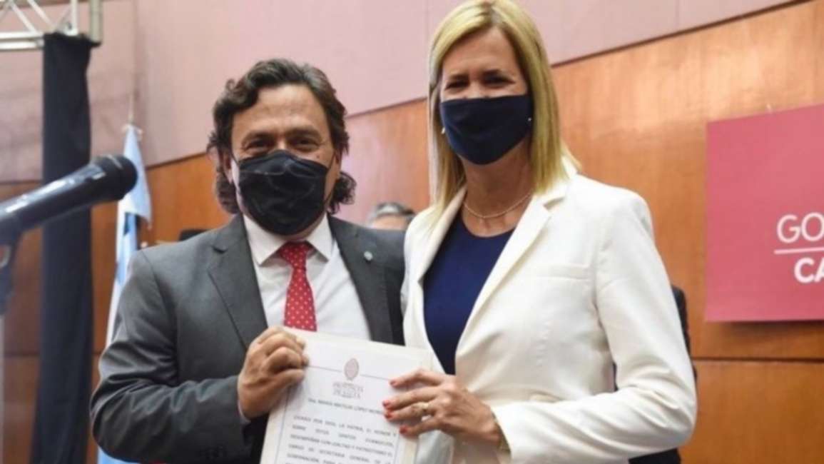 El gobernador Sáenz tomó juramento a nuevos funcionarios del Ejecutivo salteño