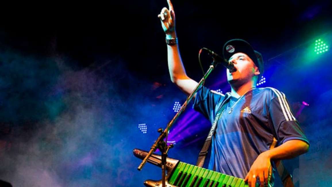 “Que la cuenten como quieran”: Néstor en Bloque se mostró desafiante luego de tocar para ciento de personas