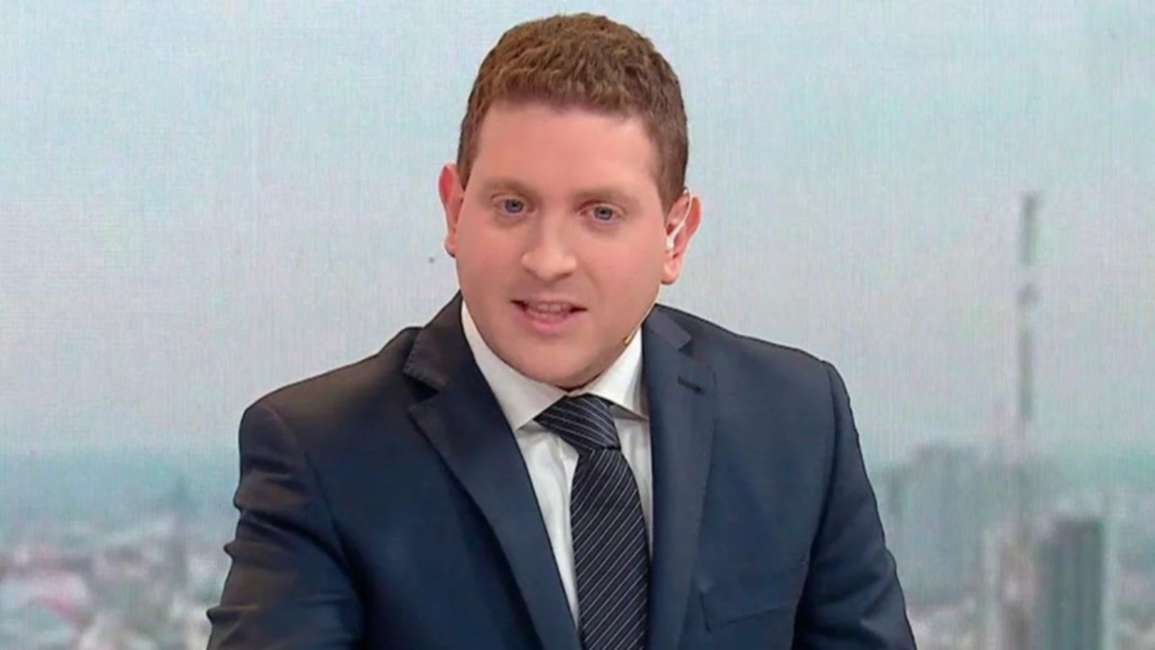 En una polémica editorial, Jónatan Viale definió al país como una "porquería"
