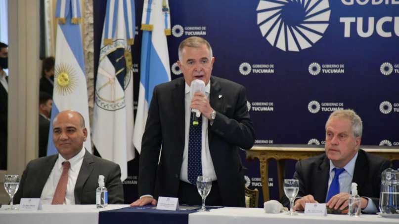 Elecciones en Tucumán: Contundente triunfo de Osvaldo Jaldo