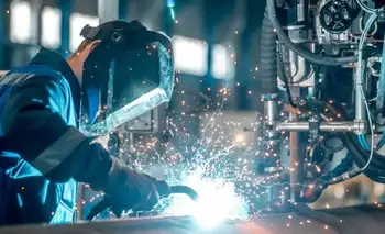 Recesión: la industria manufacturera cayó 2,8% en abril y 12 de los 16 sectores productivos registraron bajas