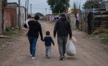 Canasta básica en mayo: una familia de cuatro integrantes necesitó $1.498.741 para no caer en la pobreza, según el INDEC