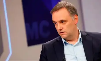 Denunciaron penalmente a Manuel Adorni por "omisión maliciosa" en sus declaraciones juradas y piden inhabilitarlo para ejercer cargos públicos