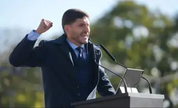 Día de la Bandera: Pullaro destacó la figura de Belgrano, resaltó los avances en seguridad y ante Milei reclamó mayor inversión en infraestructura productiva