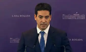 Adrián Ravier asumió como nuevo vocero presidencial y anunció que no responderá de la causa de Adorni