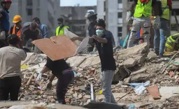 Terremotos en Venezuela: parte el avión de Argentina que enviará personal militar