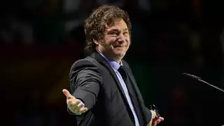 Decreto polémico: el Gobierno flexibiliza el control sobre iglesias y crecen las alertas