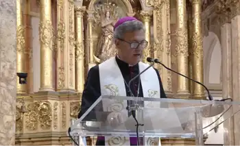 Jorge García Cuerva encabezó el Tedeum y alertó al Gobierno por la corrupción: "Es cuestión de ser o no honestos y transparentes"