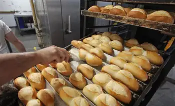 El consumo de pan cayó 60% y las facturas se desplomaron 80% por la crisis que golpea a las panaderías