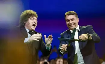 Denuncian penalmente a Javier Milei por el uso de recursos públicos para asistir a un acto político en Brasil