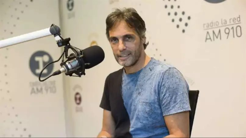 Gustavo López cruzó a Manuel Adorni por ningunear a Maradona: "Tener poder y hacerte el canchero no es para cualquiera"