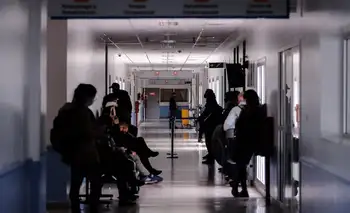 Extranjeros no residentes deberán pagar para atenderse en hospitales nacionales: los motivos