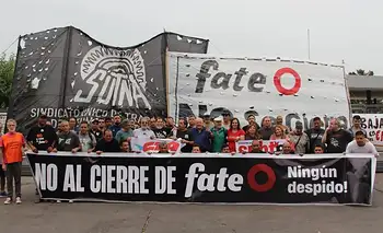 De la fábrica a la calle: los trabajadores de FATE cumplen seis meses de lucha y marchan a Plaza de Mayo