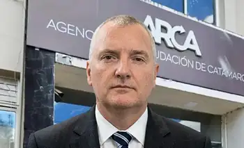 Andrés Vázquez, jefe de ARCA, declaró un patrimonio de $1.004 millones, un 62% más, pero volvió a omitir sus inmuebles en Estados Unidos
