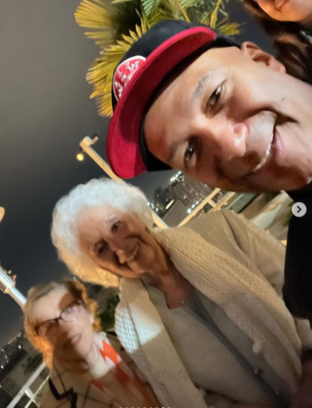La foto de Tom Morello junto a Estela de Carlotto en el acto de conmemoración por los 50 años del golpe en Chile La foto de Tom Morello junto a Estela de Carlotto en el acto de conmemoración por los 50 años del golpe en Chile