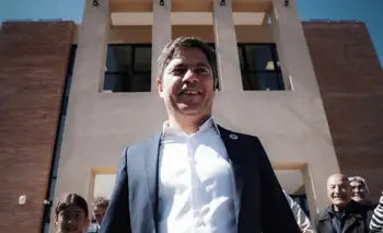 Axel Kicillof: "Los y las bonaerenses seguimos esperando que el presidente respete a los jubilados, a las universidades, a la industria y al trabajo"