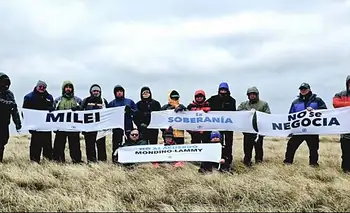 Excombatientes intimaron a Quirno por carta documento y le dieron 72 horas para frenar la ruta marítima entre Chile y Malvinas 