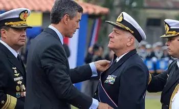 Escándalo en la Armada: Descubren un esquema de sobresueldos por casi $1.000 millones