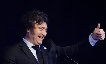  Milei seduce a los inversores franceses mientras ajusta a los argentinos: “Son bienvenidos a llenarse los bolsillos"