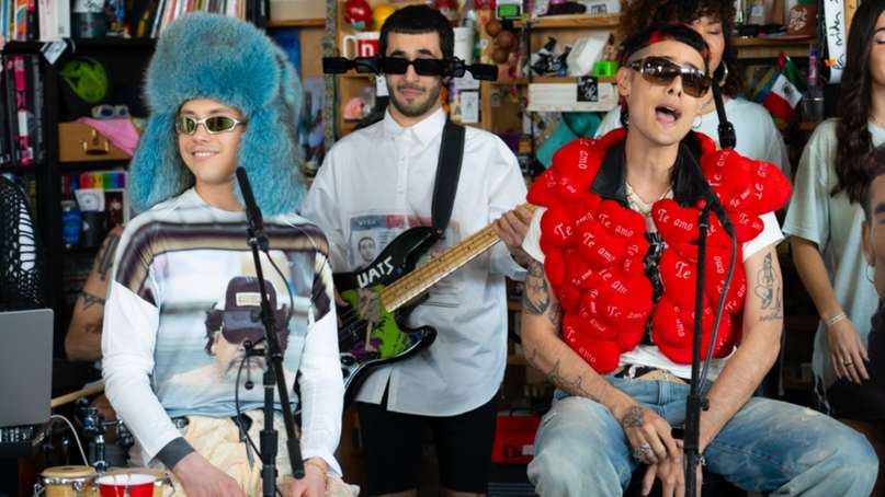 Ca7riel y Paco Amoroso presentaron su Tiny Desk Concert