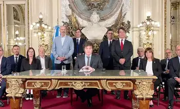 DNU 70/23: el decreto que nos subió todo se puede caer el jueves