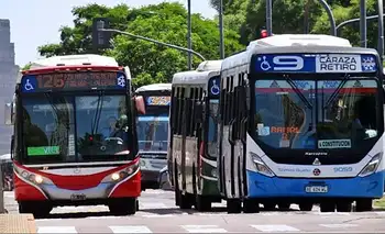 Colectivos en crisis: advierten que 104 líneas del AMBA recortarán frecuencias desde el lunes