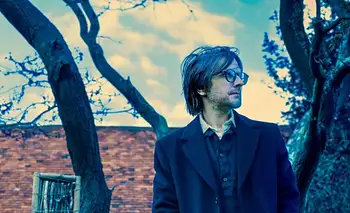 Steven Wilson lanzó "A Basket Of Bees": detalles de su nuevo álbum Requiem For A Village