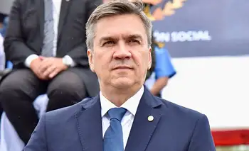 Leandro Zdero anunció que los reclusos de la provincia fabricarán camas para los centros de evacuados