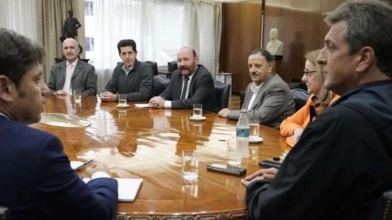 Sergio Massa se reunió con gobernadores para tratar el pago de sueldos y aguinaldos